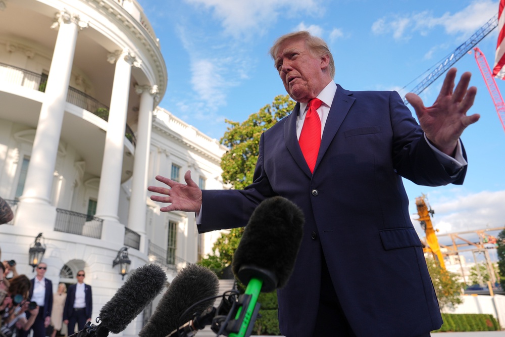 Donald Trump has become embroiled in a renewed spat with Mr Zelensky over a controversial diesel supply deal with Russia (Julia Demaree Nikhinson/AP) (AP)