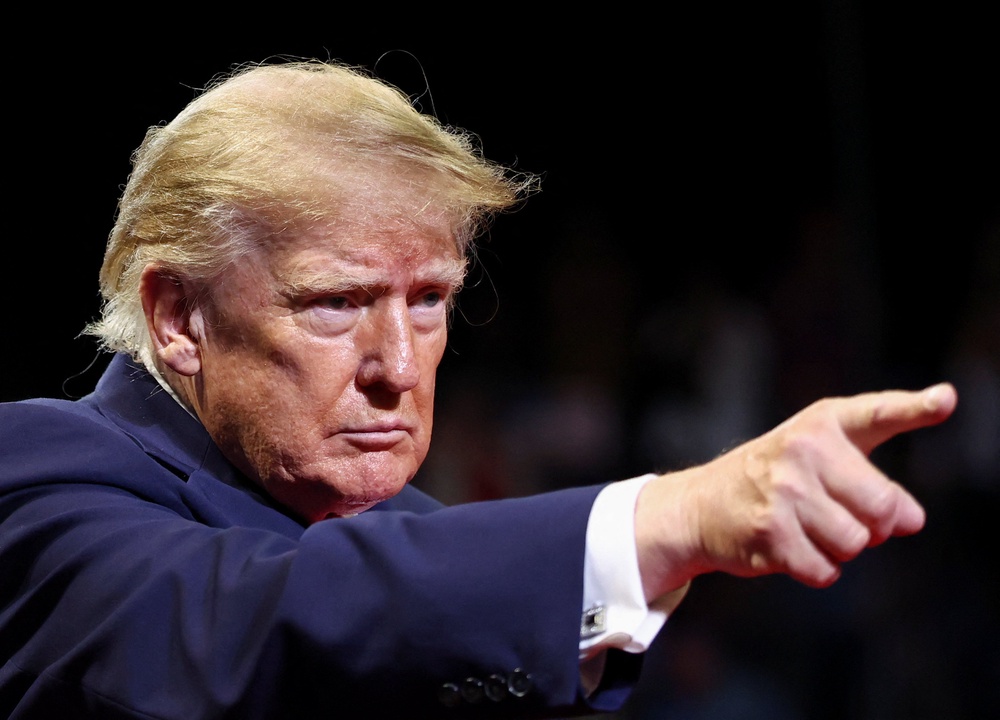 Trump points toward supporters at the end of a campaign rally for US Senator Jon Husted (R-OH) and gubernatorial candidate Vivek Ramaswamy in Youngstown, Ohio, US, October 12, 2026. (Reuters)