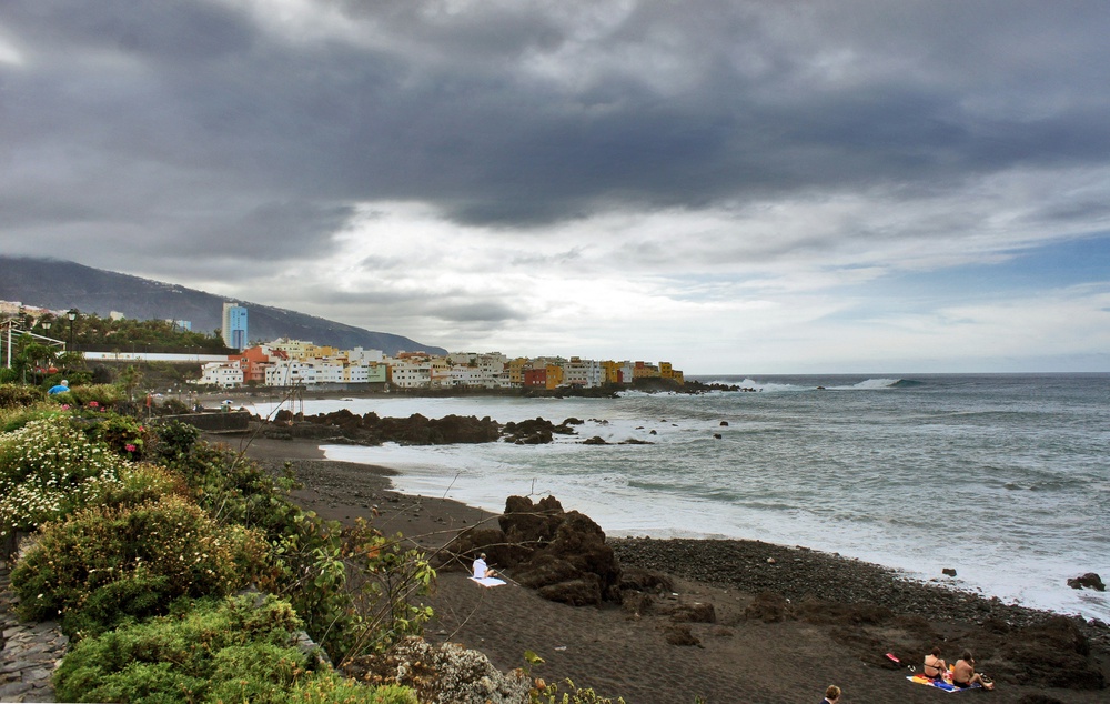 Playa Jardín. Puerto de la Cruz, Santa Cruz de Tenerife, Casares, Spain. (Boris Busorgin via Unsplash.)