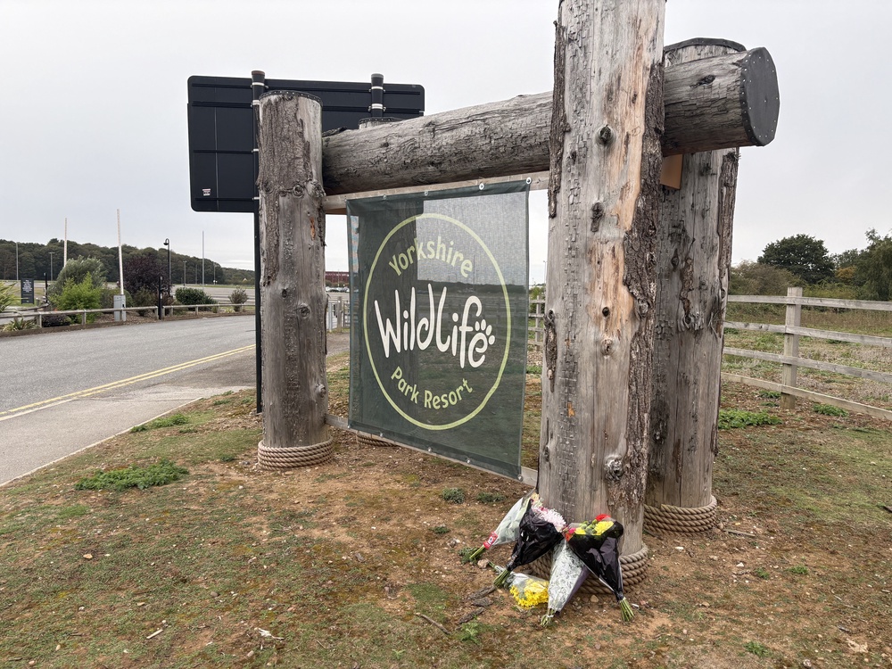 Flowers left at the entrance of Yorkshire Wildlife Park in Doncaster (Dave Higgens/PA) (PA Wire)