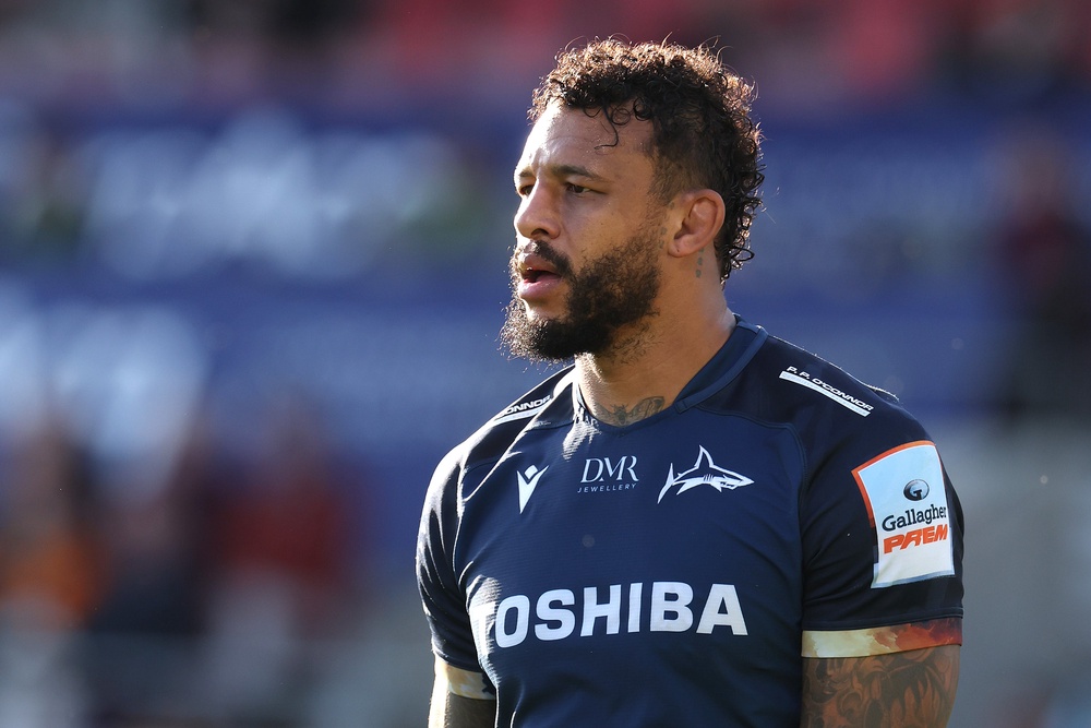 Courtney Lawes believes England should pick players based overseas (Getty)
