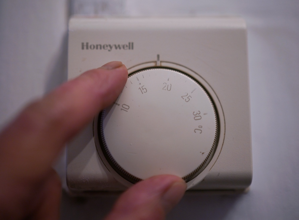 Research by Uswitch indicates that two in five households (40%) feel more anxious about paying for energy this winter compared with last year (PA)