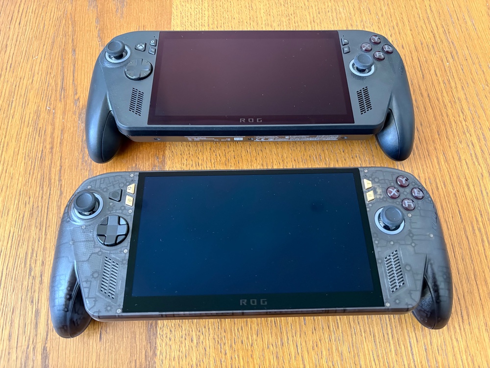 How the ASUS ROG Ally X (top) compares to the X20 (bottom) (Jake Brigstock, The Independent)