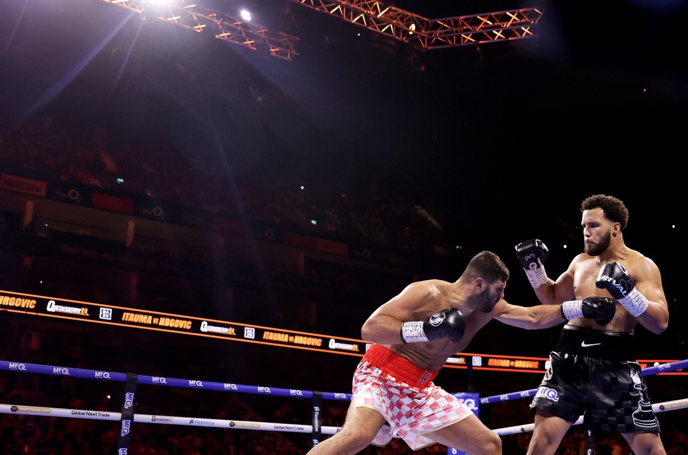 Moses Itauma being defeated by Filip Hrgovic (left) (Steven Paston/PA) (PA Wire)