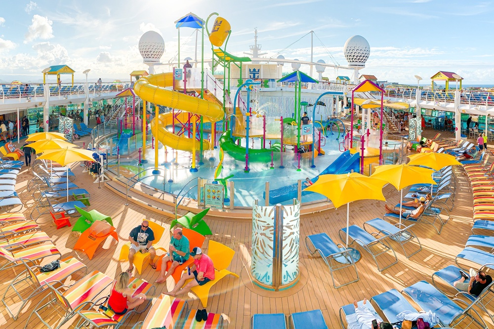 Freedom of the Seas features water slides and an onboard waterpark (Royal Caribbean)