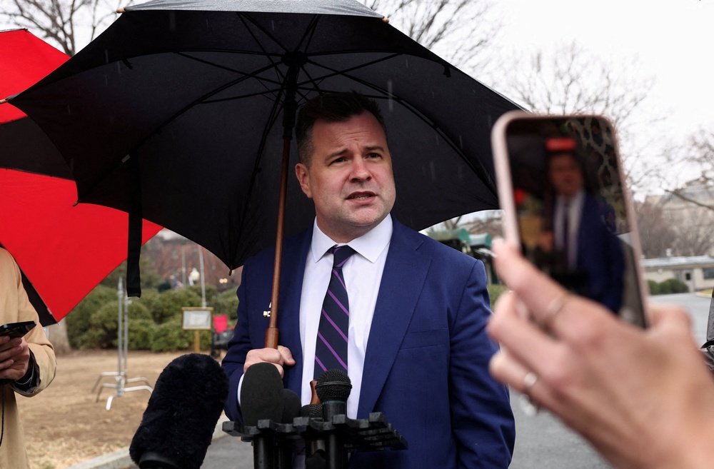 Bill Pulte has made a habit of using poster boards to lobby President Donald Trump on various policy issues, schlepping them onto golf courses and Air Force One (Reuters)
