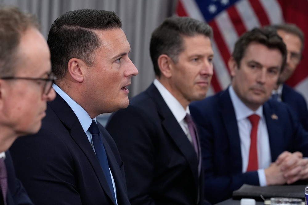 Defence Secretary Wes Streeting (second from left) warned in Washington that if Moscow’s aggression was rewarded ‘the consequences will not remain confined to Ukraine or to my continent’ (Manuel Balce Ceneta/AP) (AP)