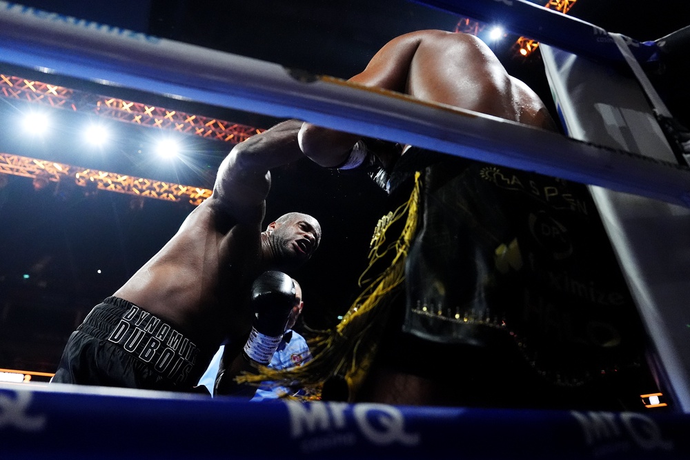 Daniel Dubois unloaded on Fabio Wardley to seal a quick victory in their rematch (PA)