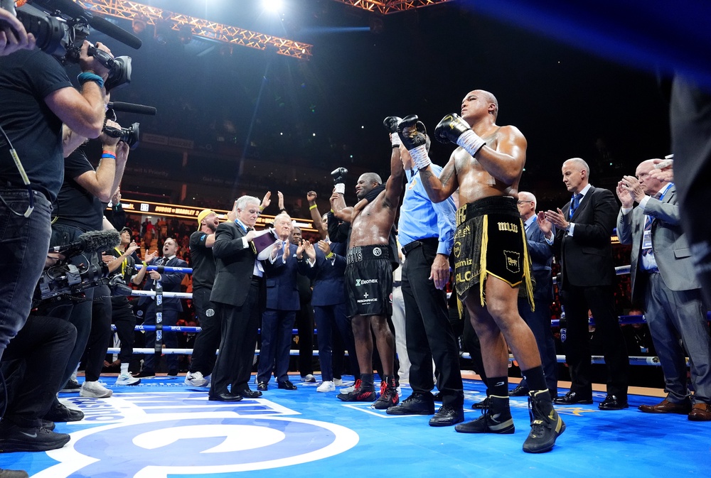 Daniel Dubois (centre left) was a comprehensive winner (Nick Potts/PA) (PA Wire)