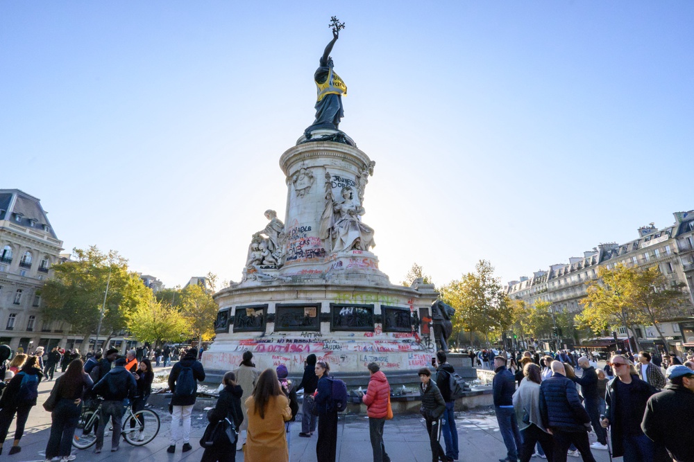 Damage at Place de La Republique, Paris (AFP/Getty)