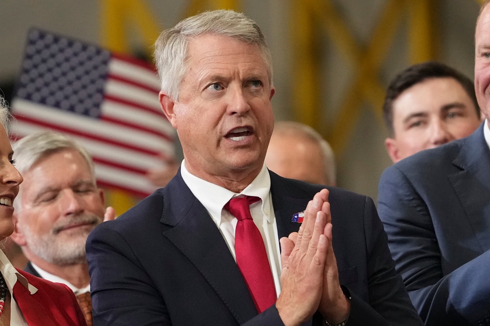 Republicans are pouring money into Senate races in Kansas, Nebraska and Iowa amid concerns about voter enthusiasm (Getty)