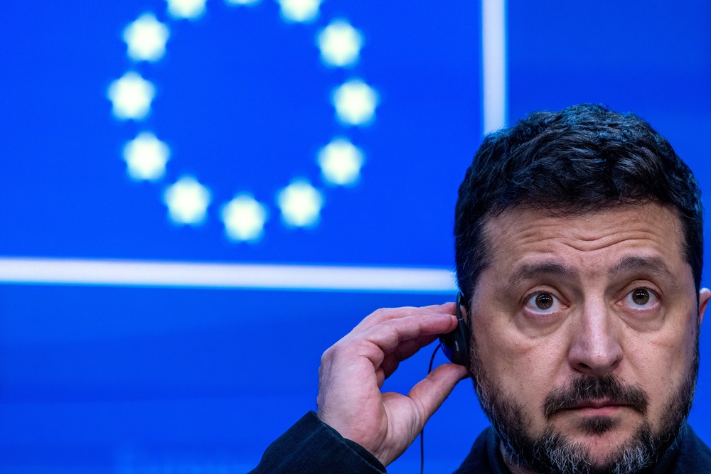 Ukraine's president Volodymyr Zelensky speaks during a press conference as part of a European Union summit at the EU headquarters in Brussels on 16 October 2026 (AFP/Getty)