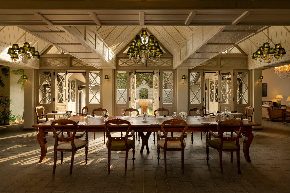 The dining room at Uga Halloowella (Uga Halloowella)