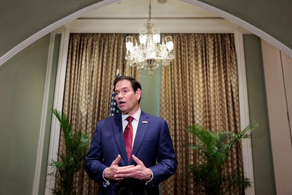 US Secretary of State Marco Rubio speaks with members of the media at the Taj Mahal Palace hotel (Reuters)