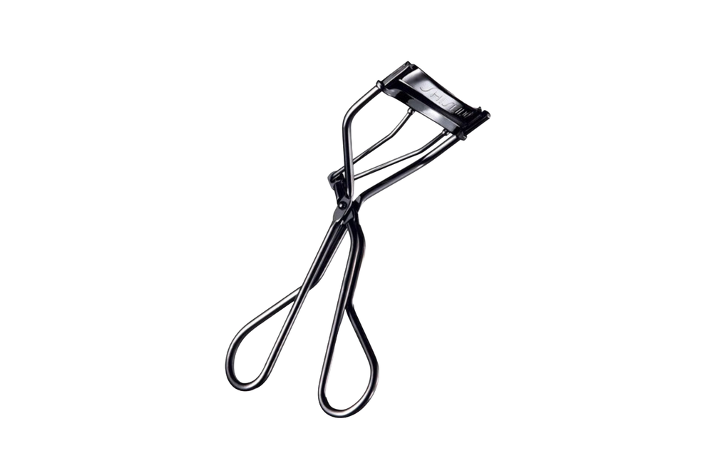 Image from: 6 best eyelash curlers for length and lift