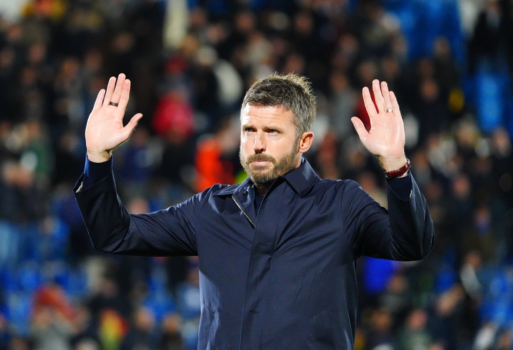 Image from: Como v Man United LIVE: Carrick under huge pressure as hopeless United humiliated in Champions League