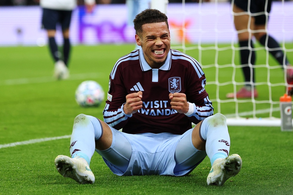 Alysson scored an excellent third as Aston Villa swept Viking aside (AP)
