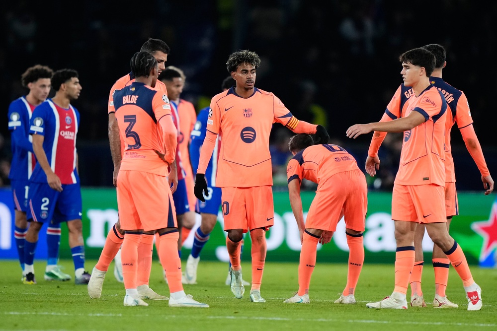 Lamine Yamal scored a stunning individual goal in the Parc des Princes as Barcelona lost 4-2 (AP)