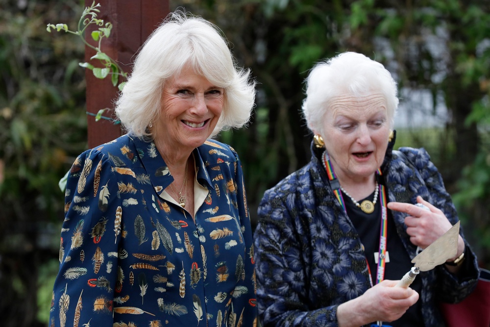 Baroness Julia Neuberger (right) has spoken out following the report (Getty)