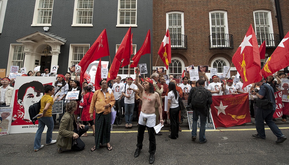 Protestors demonstrate outside the Myanmar Embassy in central London, on June 19, 2009 (AFP/Getty)