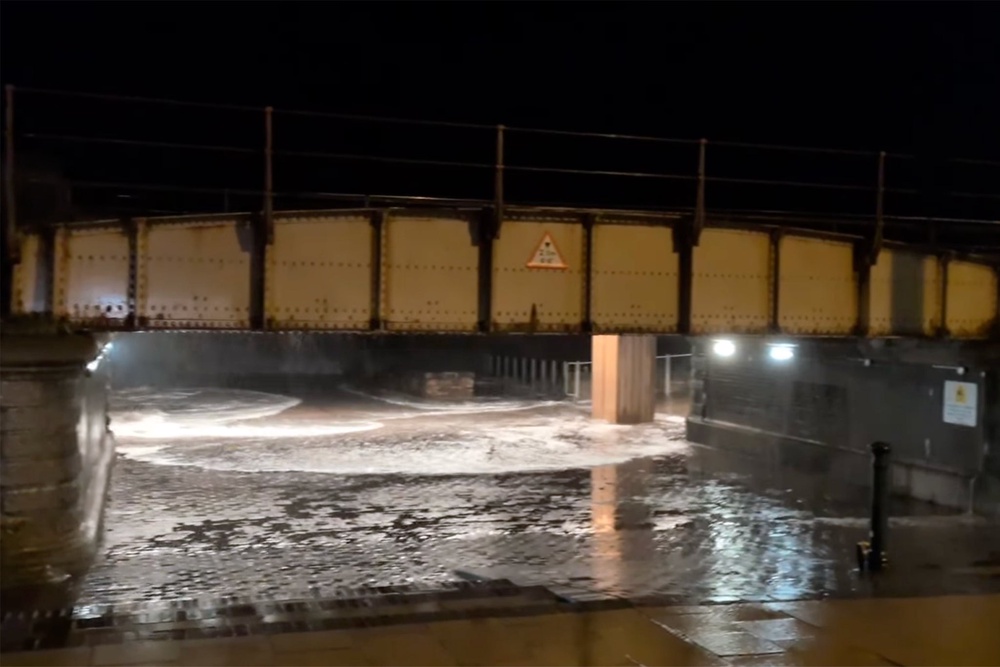 Dawlish councillor shares image of flooding (Councillor Rosie Dawson for Dawlish)