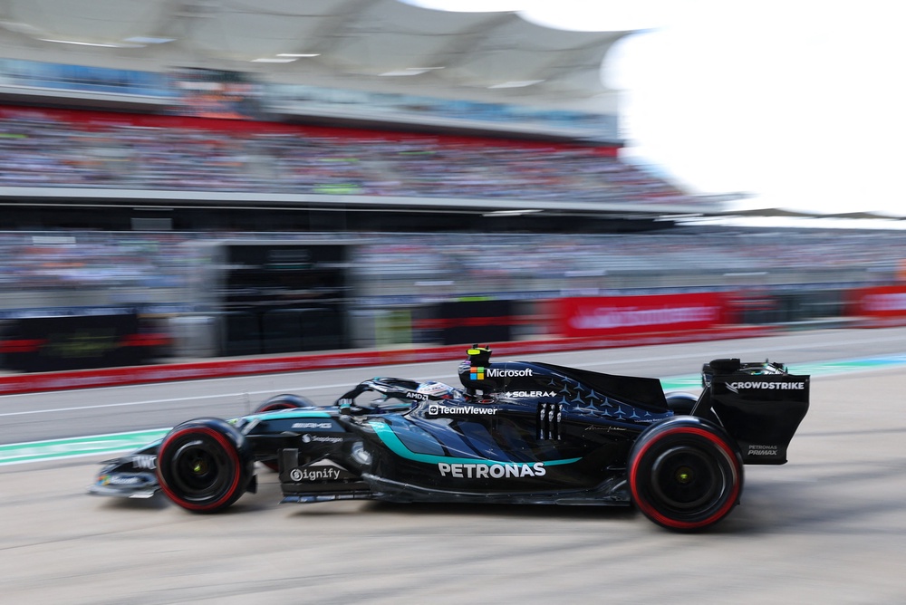  (Reuters)