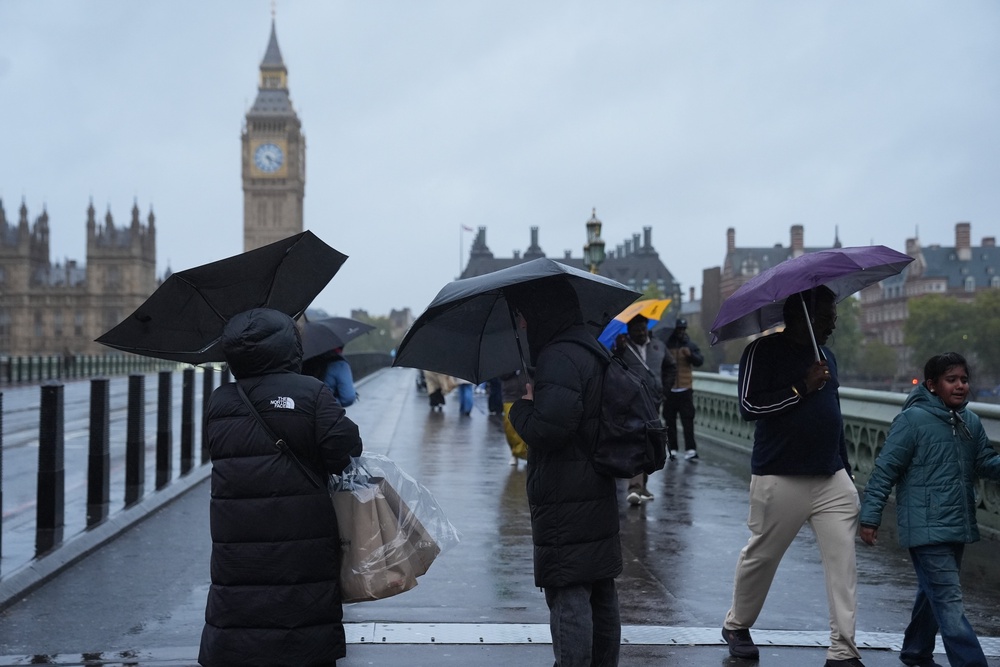 An amber weather warning is in place across parts of the UK (Maja Smiejkowska/PA) (PA Wire)