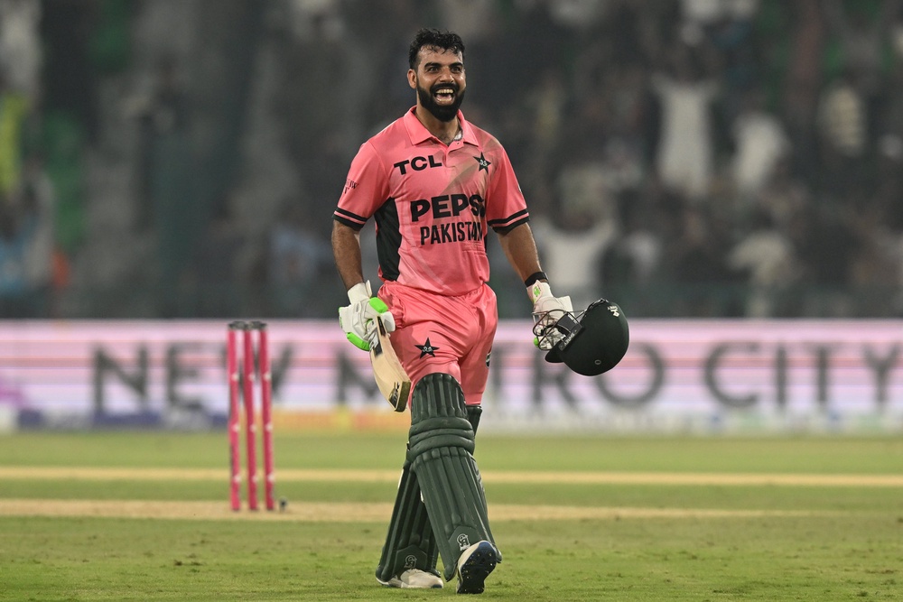 Shadab Khan's magnificent unbeaten hundred led Pakistan to victory (Getty)
