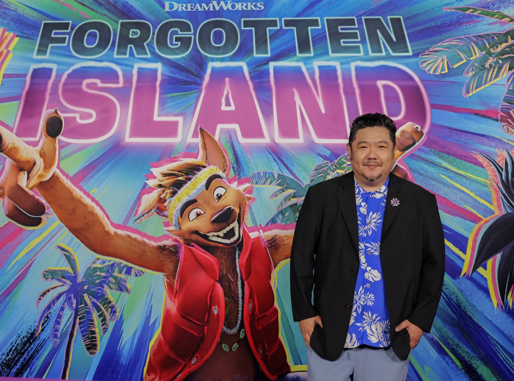 Eric Bauza, the Emmy-winning voice actor who brought Bugs Bunny, Daffy Duck, and a host of other Looney Tunes characters to life for a new generation, has died aged 46 (Getty)