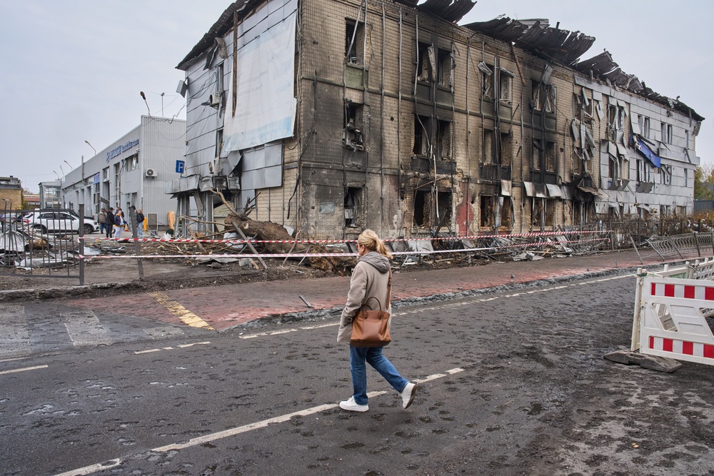 Moscow and Kyiv remain far apart on bringing an end to the conflict (AP)