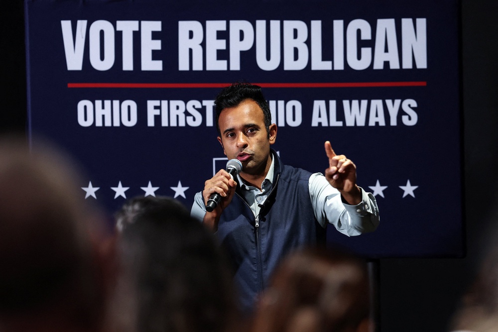 Image from: Trump faces grim midterm forecasts as bad news mounts ahead of 2026 elections: Live updates