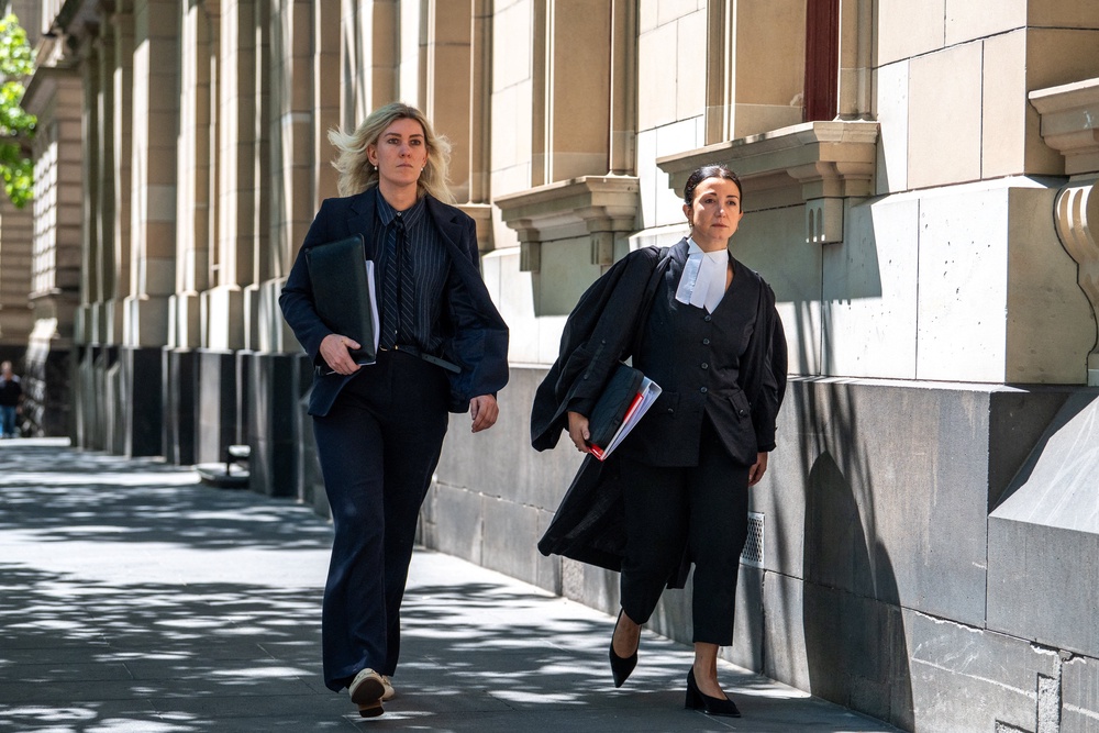 Erin Patterson's solicitor, Ophelia Holloway and barrister Veronika Drago arrive at the Supreme Court of Victoria, in Melbourne, Australia, 30 October 2026 (Reuters)