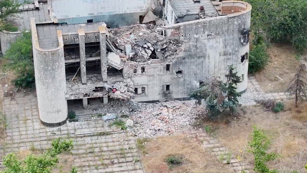 A destroyed building in Oleshky (Ukraine. 34th Separate Marine Brigade)