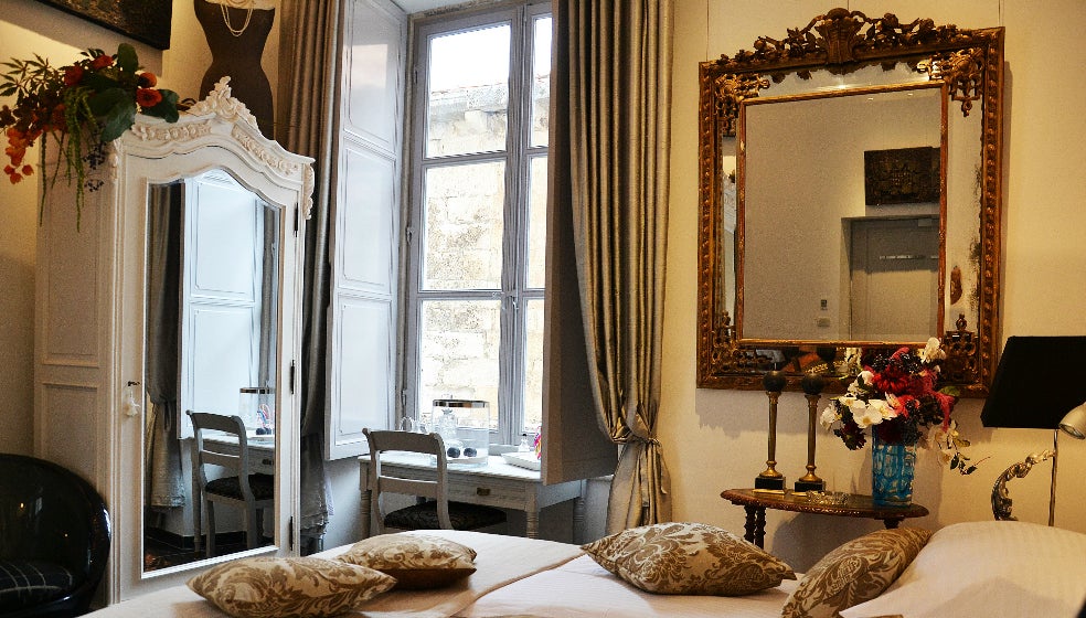 Art lovers will appreciate the eclectic designs at Prijeko Palace (Prijeko Palace)