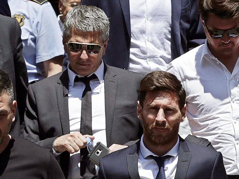 Lionel Messi pictured with his father Jorge (EPA)