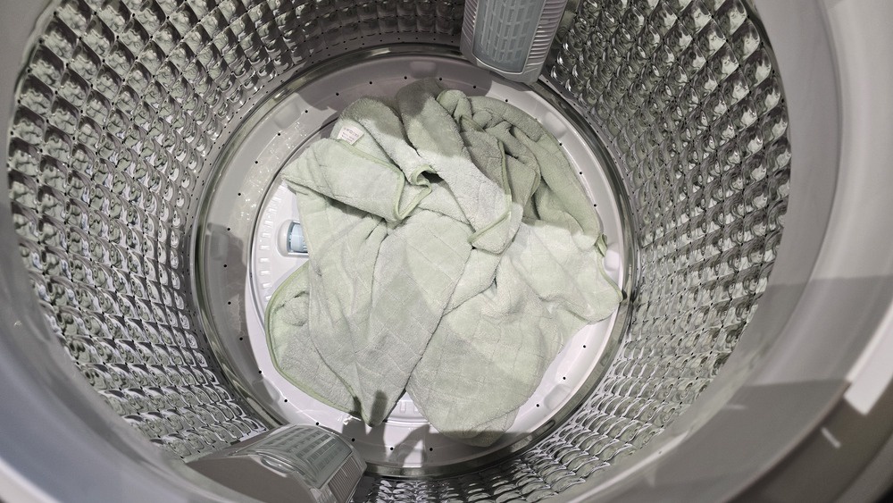 Image from: Haier IRIS 2698 Puts AI at the Centre of Smarter Laundry