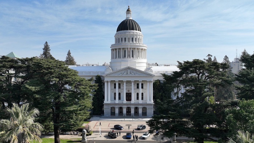 California Orders State Workers Back To Office