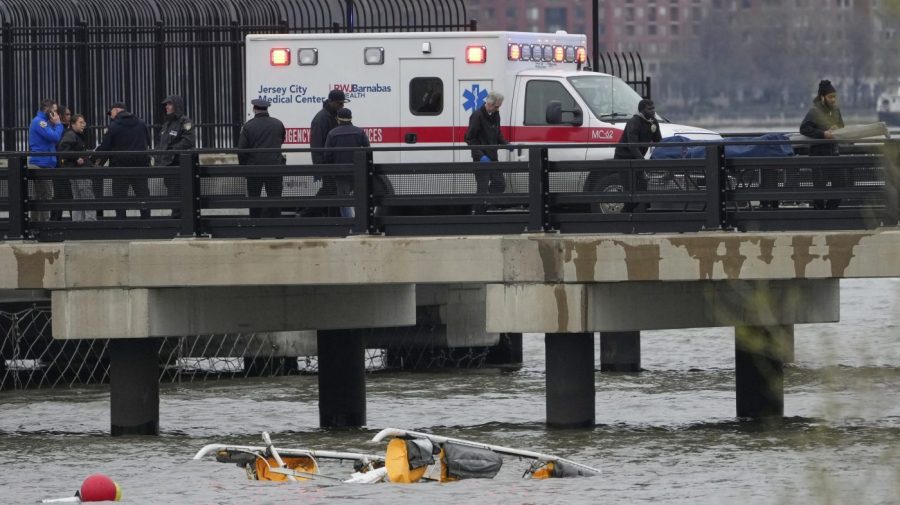 Siemens executive, family killed in Hudson River helicopter crash