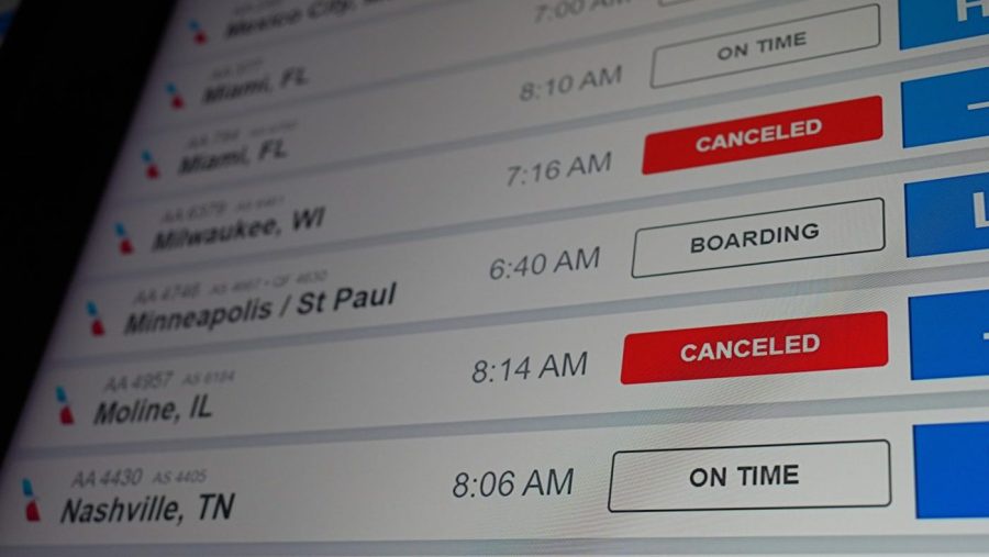 More than 1,000 flights already canceled at US airports amid shutdown