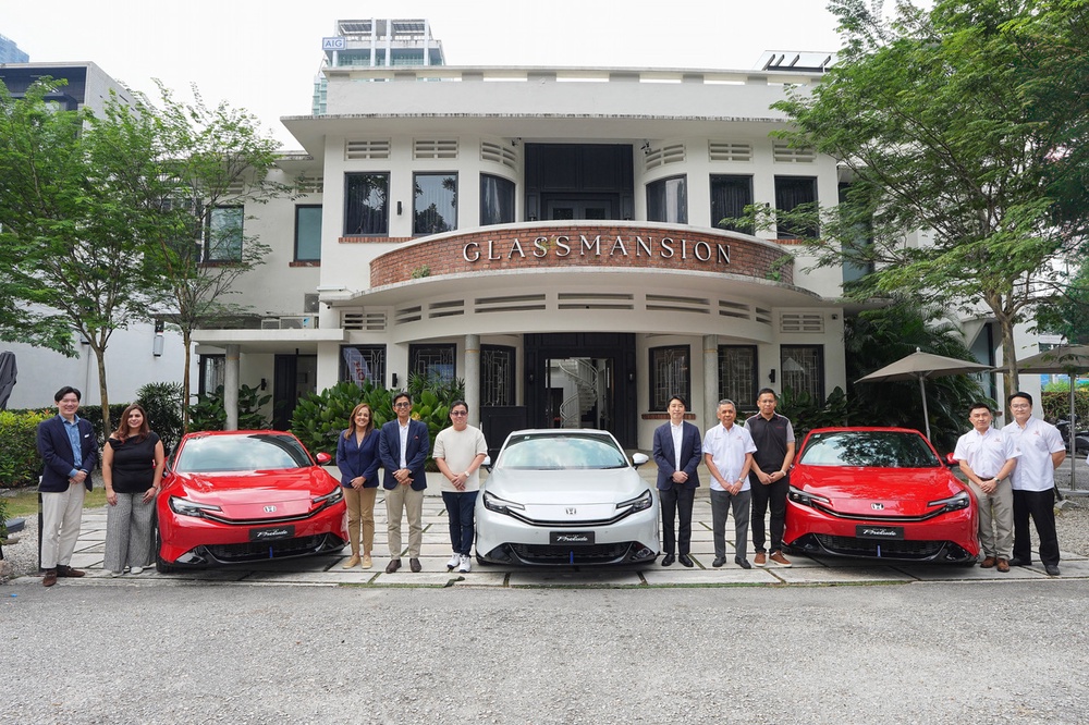 Honda Malaysia celebrates first three new prelude owners