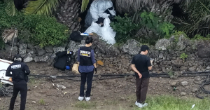 Anggota polis menjalankan operasi mencari Jang Mi-ran yang dilaporkan hilang di Jeju, Korea Selatan.