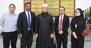 Caprice diperintah bayar RM220,000 dan mohon maaf kepada Ebit Lew