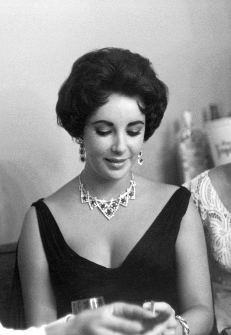 Image from: Diamonds are Forever: Australian-exclusive Cartier Exhibition Features 300+ Precious Jewels, Tiaras, Necklaces, Gemstones, Iconic Watches and More