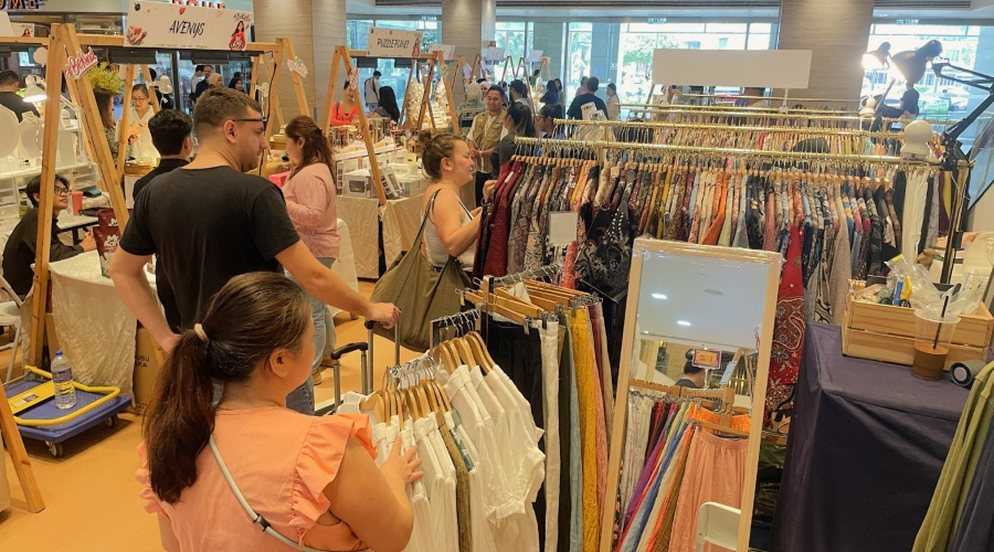 Image from: Intermark Mall Turns Small Acts into Shared Impact with Kindness Month