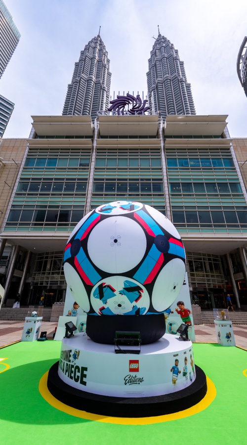 Image from: LEGO MY Play Festival Transforms Suria KLCC and KLCC Park for Malaysia’s Biggest LEGO Celebration Yet
