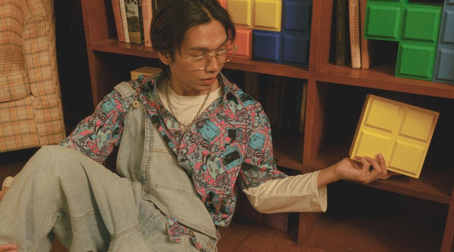 Image from: From Batik to Blocks! Kapten Batik Unveils Tetris-Inspired Fashion Collection