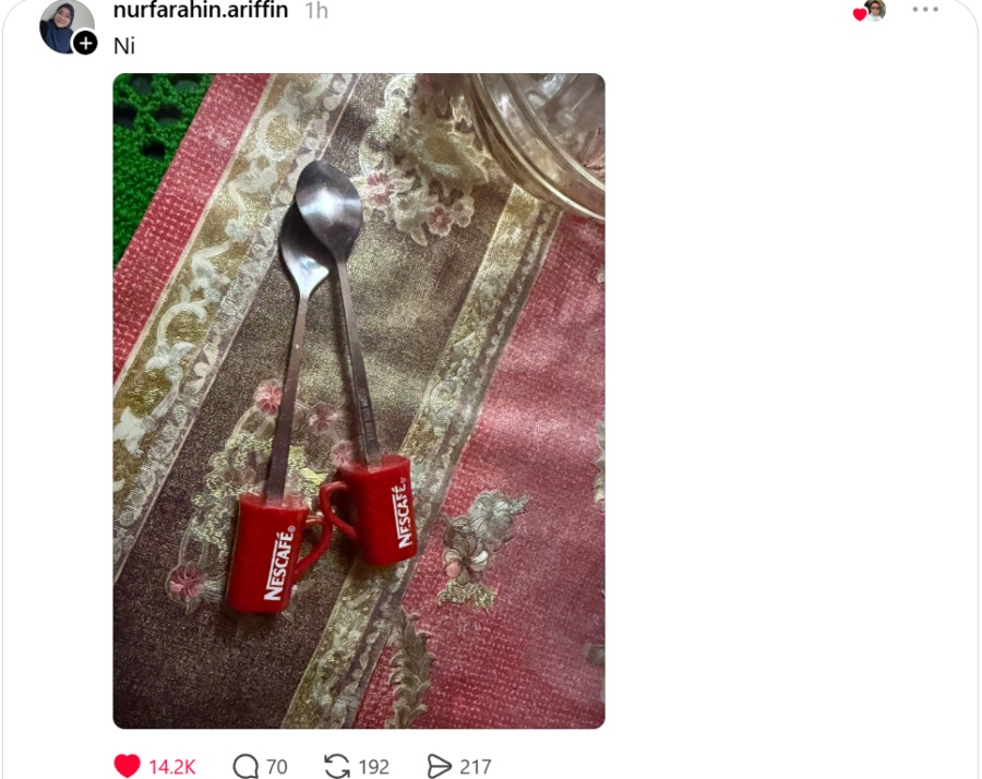 Image from: Threads Users Are Showing Off Their Rarest Possessions And We Can’t Stop Looking