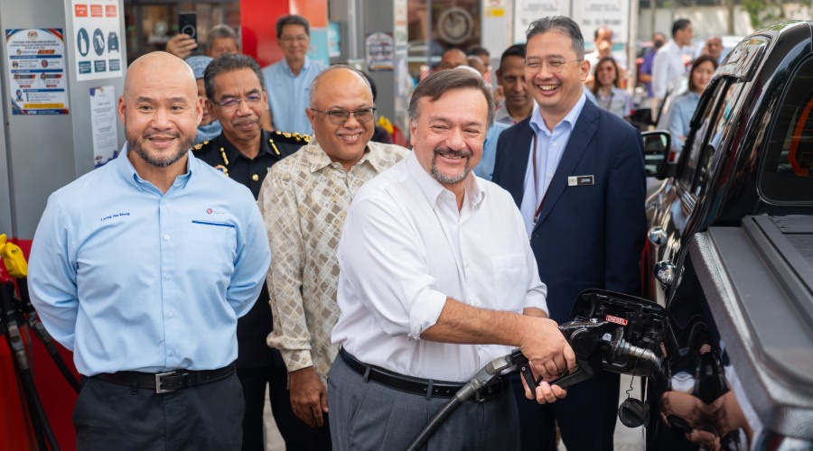 Image from: Caltex Malaysia Supports First Day of BUDI MADANI Diesel Implementation with Ministerial Visit