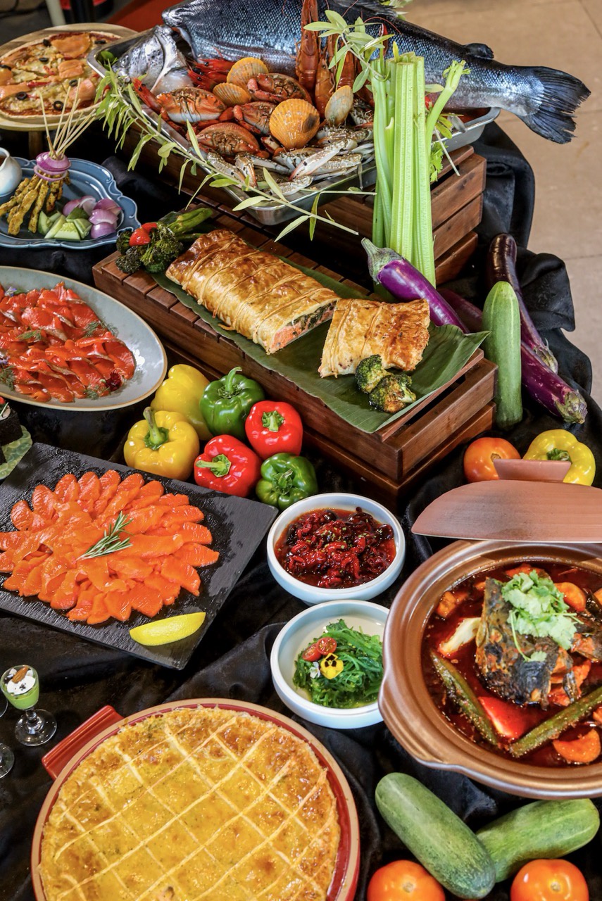 Image from: Salmon Lovers, This Weekly Buffet in Penang is Worth the Weekend Drive