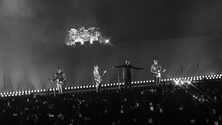 Image from: Avenged Sevenfold Makes Thunderous Return To Malaysia Before 12,000 Fans